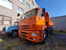 Новый грузовой автомобиль